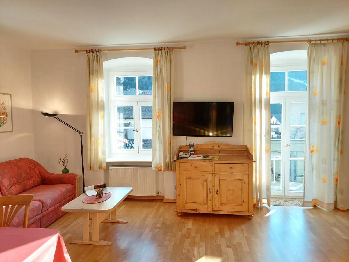 Residence Zum Theater Colle Isarco Bagian luar foto