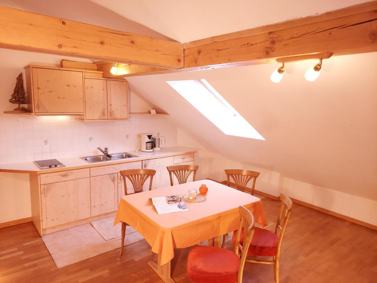 Residence Zum Theater Colle Isarco Bagian luar foto