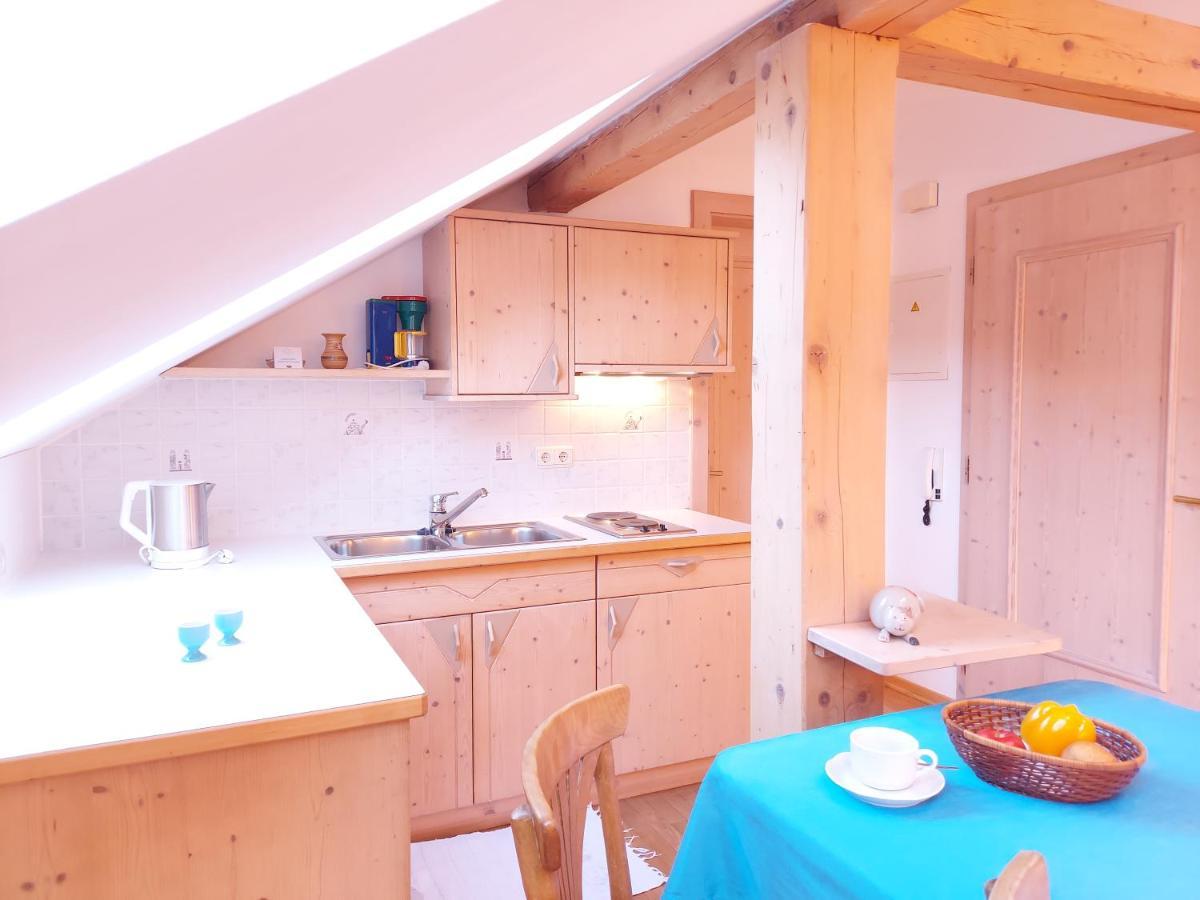 Residence Zum Theater Colle Isarco Bagian luar foto