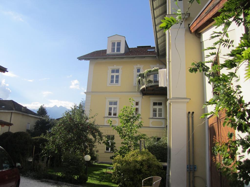 Residence Zum Theater Colle Isarco Bagian luar foto
